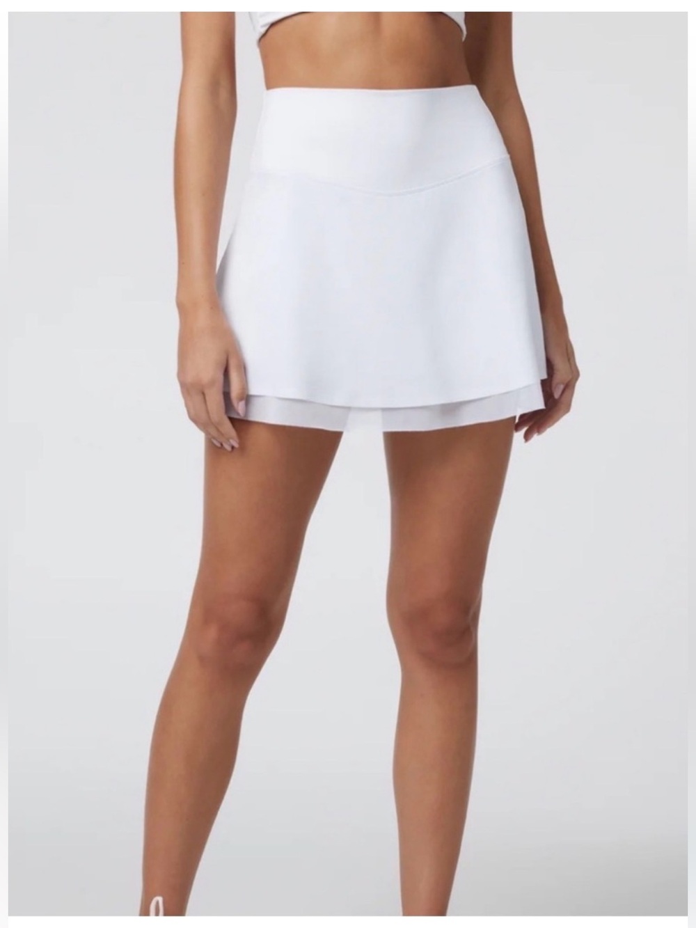 Vuori Hot Mesh Tennis Skirt - Picture 2 of 10